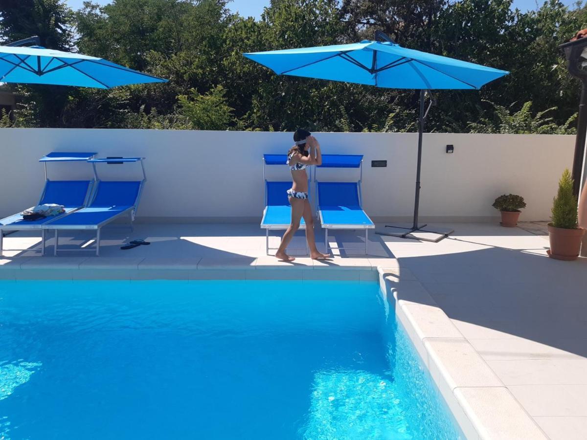Villa Bianca - Apartment With Private Pool Privlaka  Εξωτερικό φωτογραφία