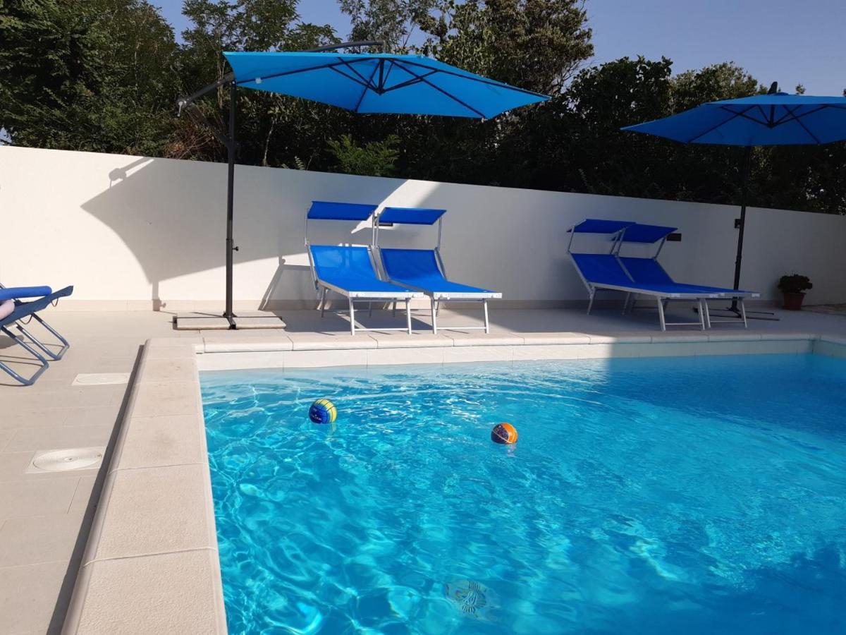 Villa Bianca - Apartment With Private Pool Privlaka  Εξωτερικό φωτογραφία